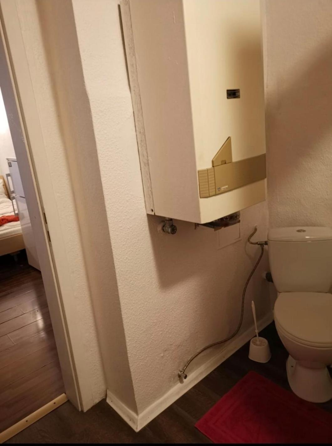 Privatunterkunft Privat In Zwei-zimmer-wohnung Als 2er Wg